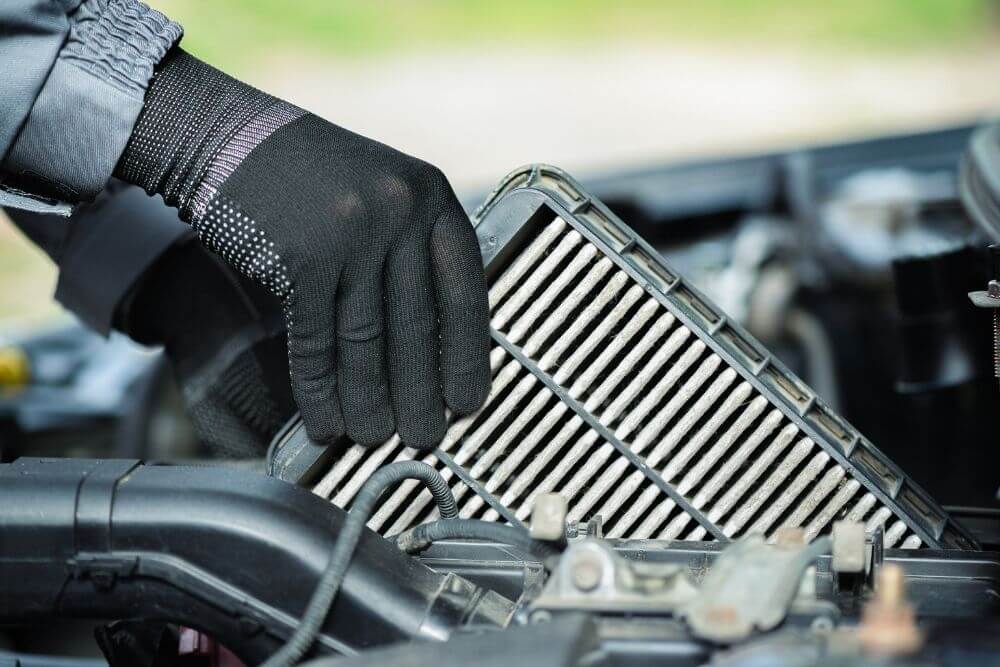 Problems Caused By Clogged Oil Filters